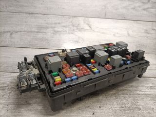 bontott OPEL INSIGNIA Biztosítéktábla Motortér