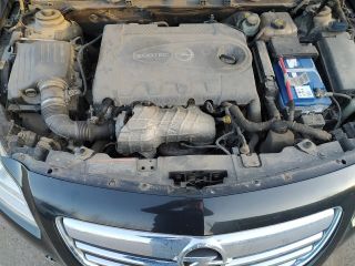 bontott OPEL INSIGNIA Biztosítéktábla Motortér