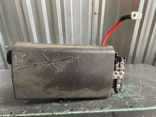 bontott OPEL INSIGNIA Biztosítéktábla Motortér