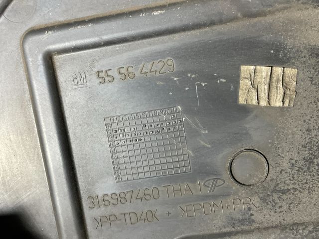 bontott OPEL INSIGNIA Első Felső Vezérlés Burkolat