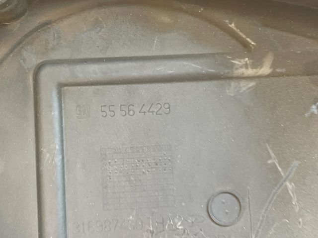 bontott OPEL INSIGNIA Első Vezérlés Burkolat