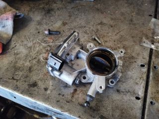 bontott OPEL INSIGNIA Fojtószelep (Elektromos)