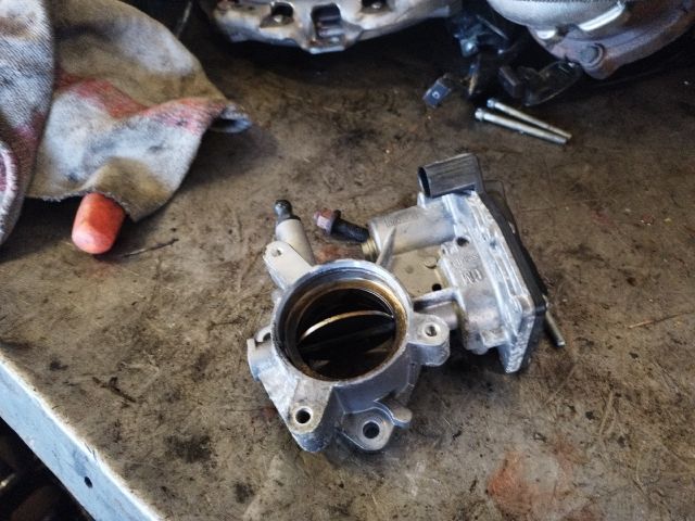 bontott OPEL INSIGNIA Fojtószelep (Elektromos)