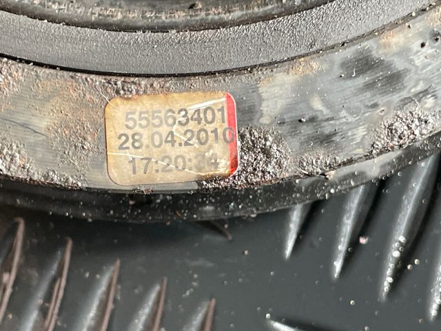 bontott OPEL INSIGNIA Főtengely Szíjtárcsa