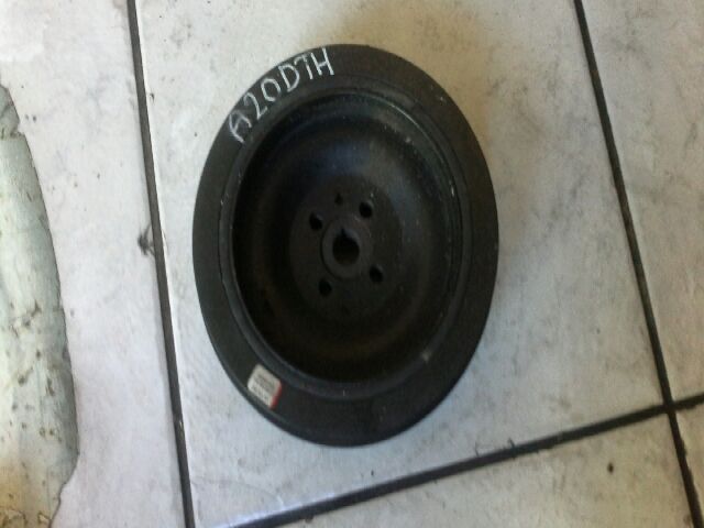 bontott OPEL INSIGNIA Főtengely Szíjtárcsa