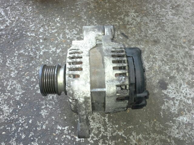 bontott OPEL INSIGNIA Generátor