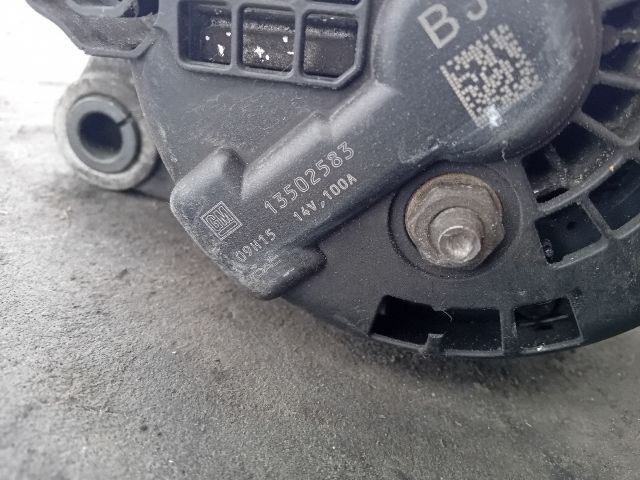 bontott OPEL INSIGNIA Generátor