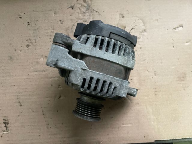 bontott OPEL INSIGNIA Generátor