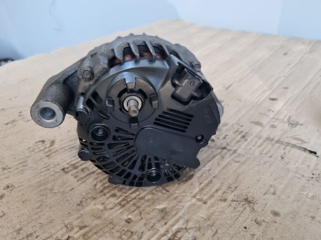 bontott OPEL INSIGNIA Generátor