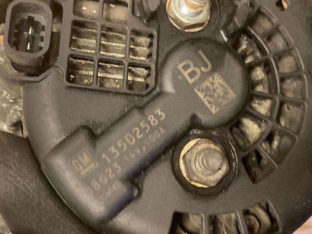 bontott OPEL INSIGNIA Generátor