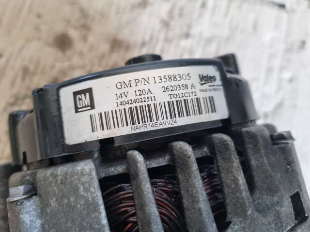 bontott OPEL INSIGNIA Generátor