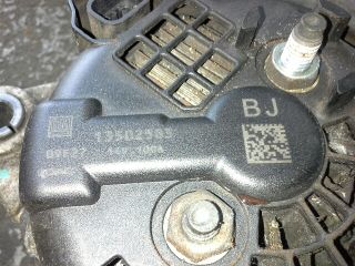 bontott OPEL INSIGNIA Generátor