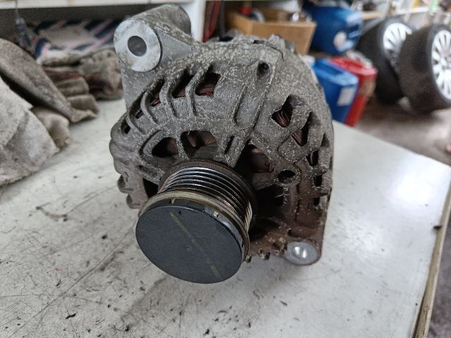 bontott OPEL INSIGNIA Generátor