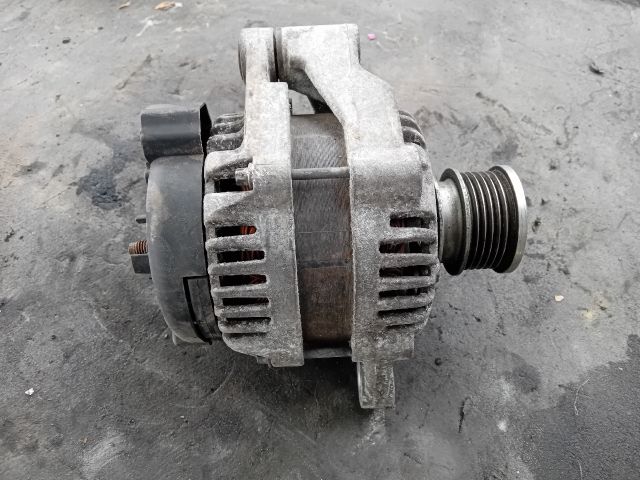 bontott OPEL INSIGNIA Generátor