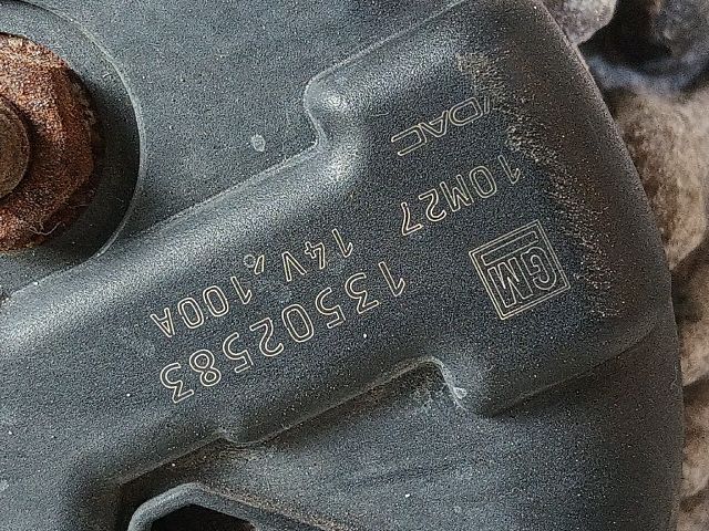 bontott OPEL INSIGNIA Generátor