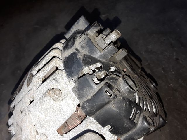 bontott OPEL INSIGNIA Generátor