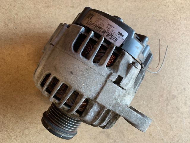 bontott OPEL INSIGNIA Generátor