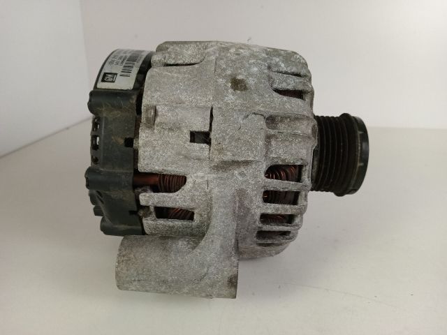 bontott OPEL INSIGNIA Generátor