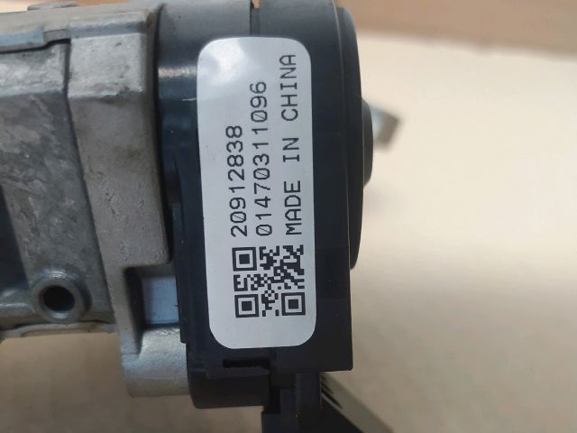 bontott OPEL INSIGNIA Gyújtáskapcsoló Házzal