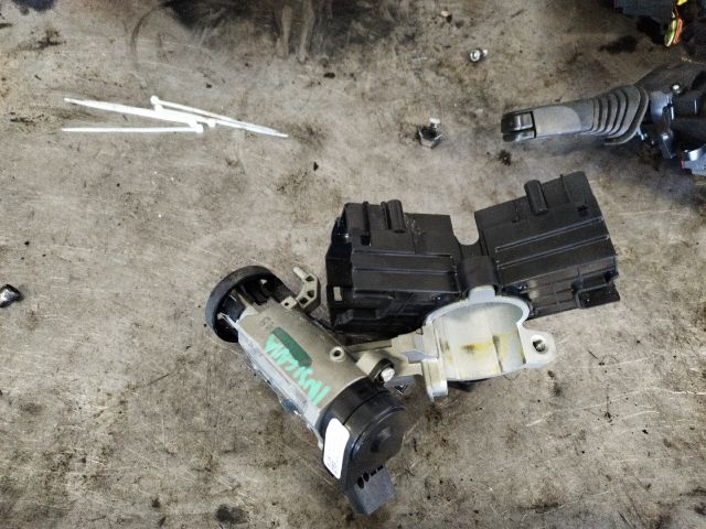 bontott OPEL INSIGNIA Gyújtáskapcsoló Házzal