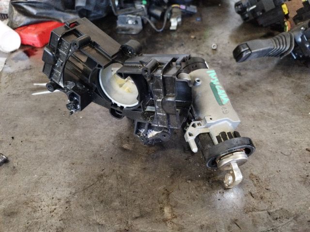 bontott OPEL INSIGNIA Gyújtáskapcsoló Házzal