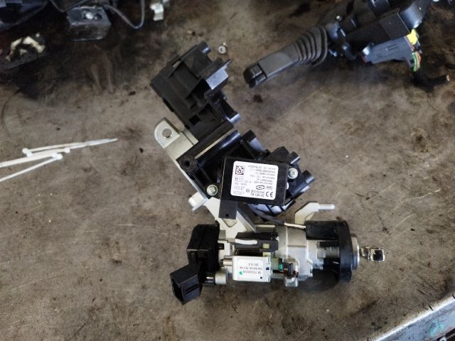 bontott OPEL INSIGNIA Gyújtáskapcsoló Házzal