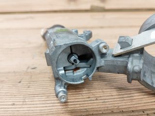 bontott OPEL INSIGNIA Gyújtáskapcsoló Házzal