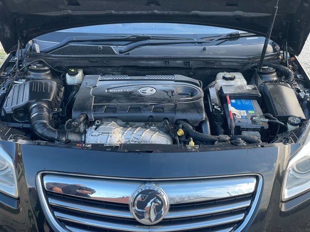 bontott OPEL INSIGNIA Hengerfej