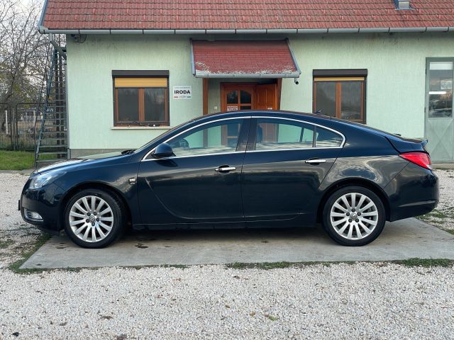 bontott OPEL INSIGNIA Hengerfej