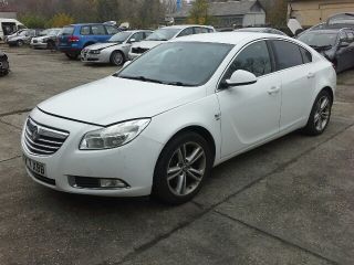 bontott OPEL INSIGNIA Homlokfal (Üres lemez)