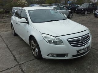 bontott OPEL INSIGNIA Homlokfal (Üres lemez)