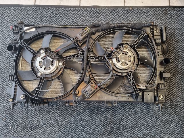 bontott OPEL INSIGNIA Hűtő Ventilátor(ok), Radiátor(ok) Szett