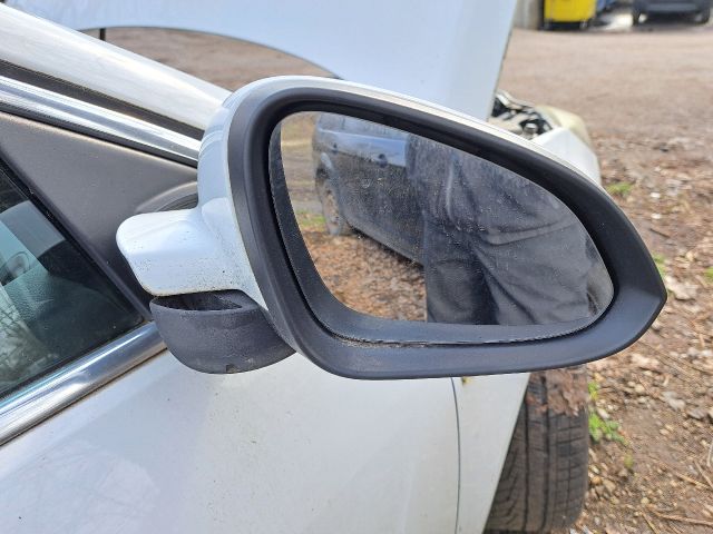 bontott OPEL INSIGNIA Jobb hátsó Féknyereg Munkahengerrel