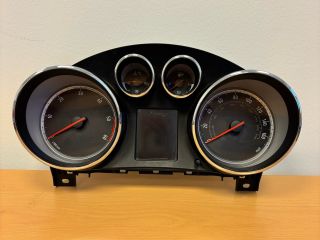 bontott OPEL INSIGNIA Kilométeróra