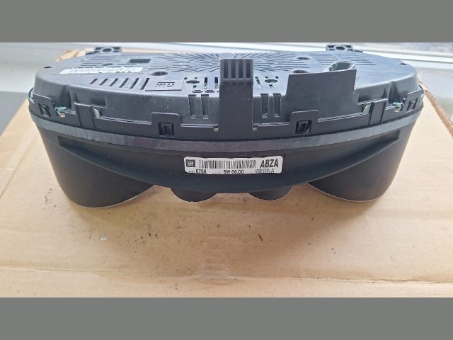 bontott OPEL INSIGNIA Kilométeróra