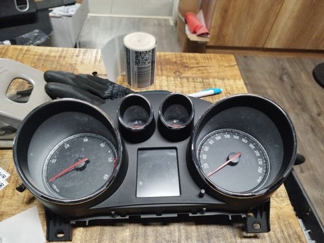 bontott OPEL INSIGNIA Kilométeróra