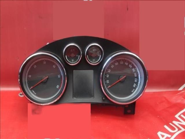 bontott OPEL INSIGNIA Kilométeróra