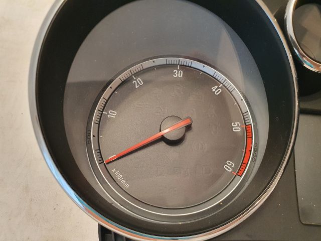 bontott OPEL INSIGNIA Kilométeróra