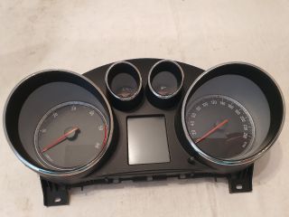 bontott OPEL INSIGNIA Kilométeróra