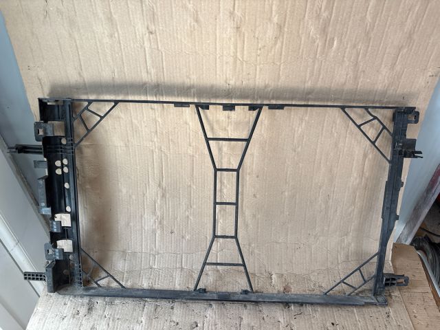 bontott OPEL INSIGNIA Klímahűtő Radiátor Keret