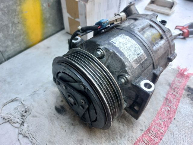 bontott OPEL INSIGNIA Klímakompresszor