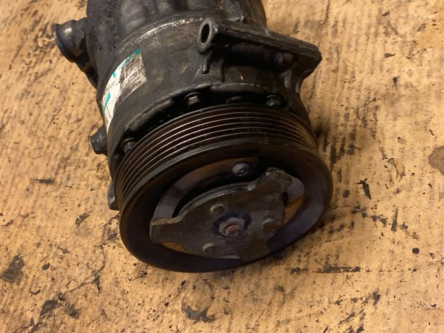 bontott OPEL INSIGNIA Klímakompresszor