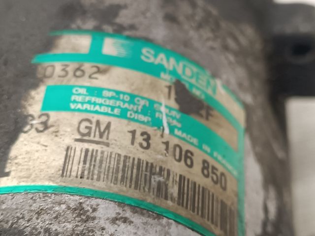 bontott OPEL INSIGNIA Klímakompresszor