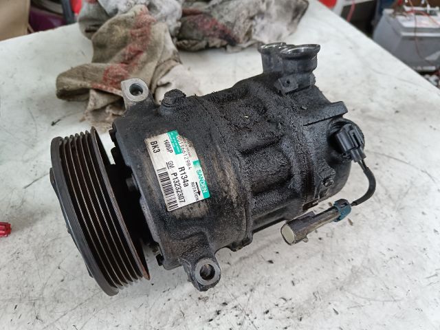 bontott OPEL INSIGNIA Klímakompresszor