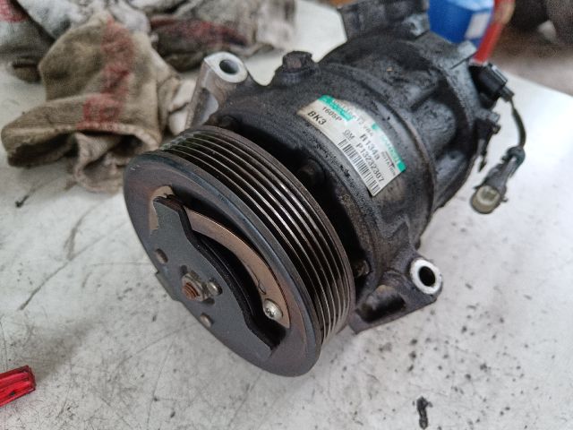 bontott OPEL INSIGNIA Klímakompresszor