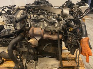 bontott OPEL INSIGNIA Komplett Motor (Segédberendezésekkel)