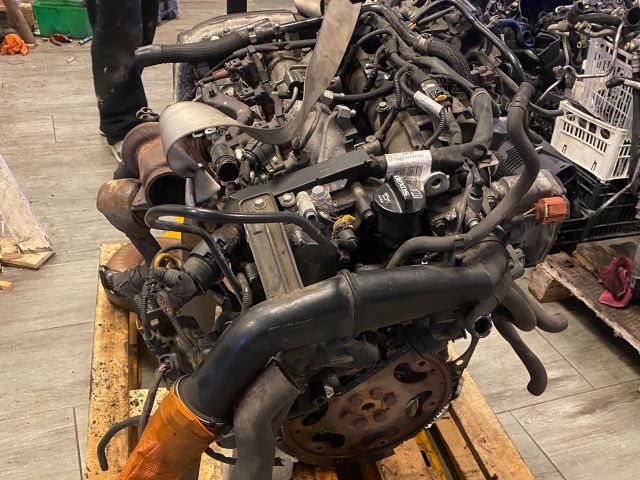 bontott OPEL INSIGNIA Komplett Motor (Segédberendezésekkel)