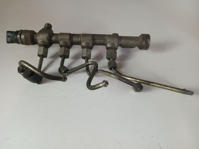 bontott OPEL INSIGNIA Közösnyomócső