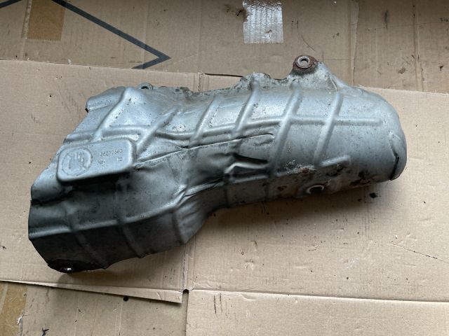 bontott OPEL INSIGNIA Leömlő Hővédő Lemez