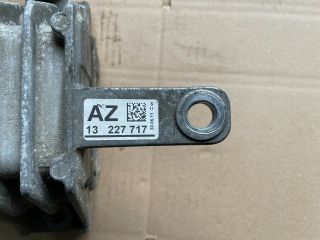 bontott OPEL INSIGNIA Motor Tartó Bak (Fém)